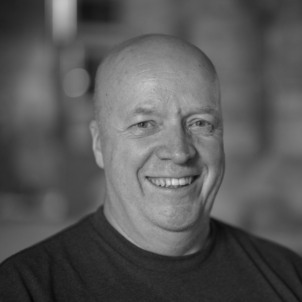 b&w image of philip o'brien, prize-winning stone carver & sculptor